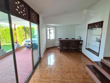 SE VENDE CASA CAMPESTRE