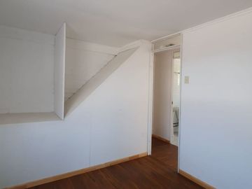 Venta de casa en Pje. San Valentín, comuna de Padre Hurtado