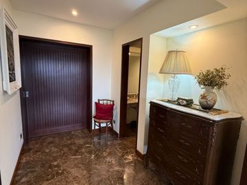 Espectacular Flat de 224 m² con Vista a la avenida y Cerca Al Golf en San Isidro