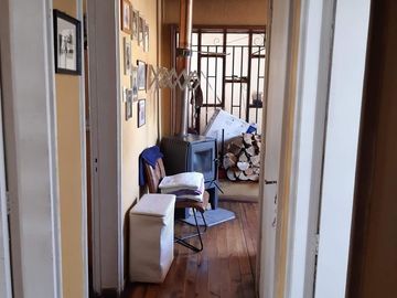 Céntrica propiedad en Linares, casa con piscina