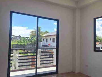 🏡 Ready for Move-In! Single Detached Dream Home in Prime Minglanilla Location 🏡!!! Buyers promo 100K worth of appliances!!