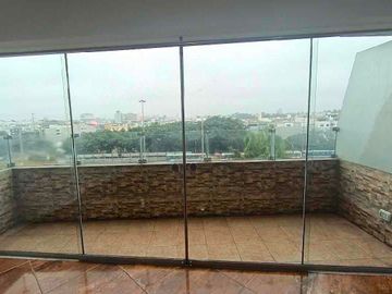 VENTA DE DEPARTAMENTO REMODELADO EN SURCO
