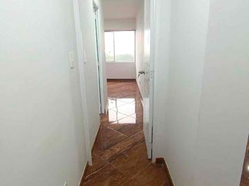 VENTA DE DEPARTAMENTO REMODELADO EN SURCO