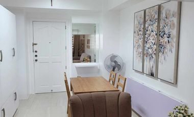 OLYMPICHEIGHTS22XT1: For Sale Fully Furnished 1BR and 1 Loft in Olympic Heights