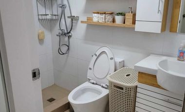 OLYMPICHEIGHTS22XT1: For Sale Fully Furnished 1BR and 1 Loft in Olympic Heights
