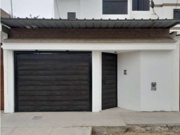 VENTA DE CASA EN URBANIZACIÓN LA PURISIMA DE CHICLAYO