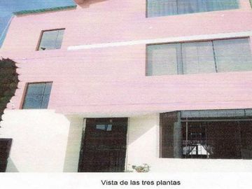 VENTA DE CASA EN URBANIZACIÓN LA PURISIMA DE CHICLAYO