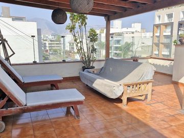 VENDO, Amplio Duplex 3dorm. 396mts. Calle Monte Mayor 182 piso 3 – Chacarilla, Surco