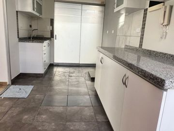 LINDA CASA EN LAMBRAMANI EN VENTA