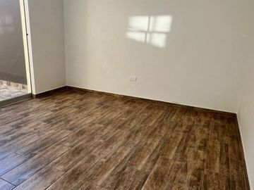 LINDA CASA EN LAMBRAMANI EN VENTA