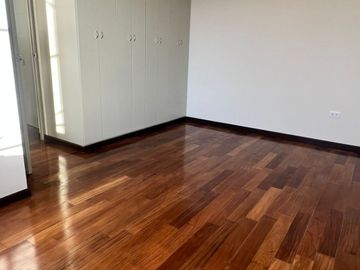 LINDA CASA EN LAMBRAMANI EN VENTA