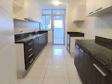 Venta Moderno Flat  en San Isidro