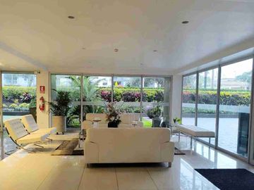 Venta Moderno Flat  en San Isidro