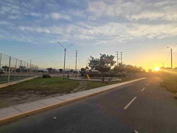 SE VENDE TERRENO