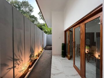 RUMAH MODERN DESAIN ETNIK, HARGA TERJANGKAU DI DESA BOROBUDUR