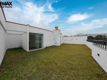 BELLO DUPLEX DE ESTRENO BIEN DISTRIBUIDO