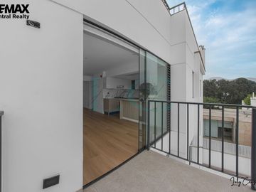 BELLO DUPLEX DE ESTRENO BIEN DISTRIBUIDO