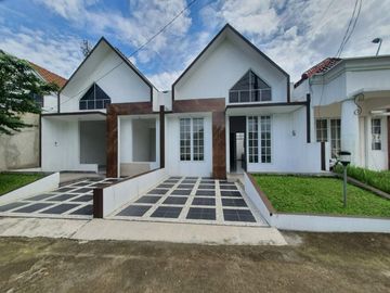 RUMAH MODERN SIAP HUNI DALAM CLUSTER DI BOGOR, JAWA BARAT
