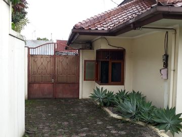 Rumah Dijual Cepat Asri dan Terawat Dalam Komplek di Pasir Mulya Bogor Jawa Barat