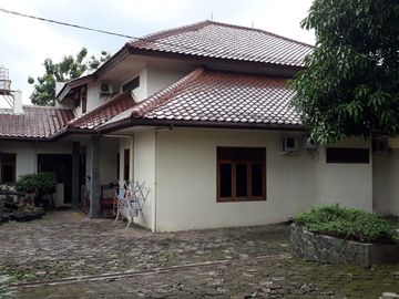 Rumah Dijual Cepat Asri dan Terawat Dalam Komplek di Pasir Mulya Bogor Jawa Barat