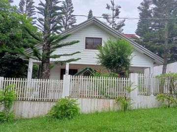 HOUSE AND LOT IN TAGAYTAY CITY