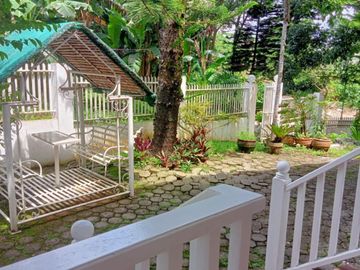 HOUSE AND LOT IN TAGAYTAY CITY