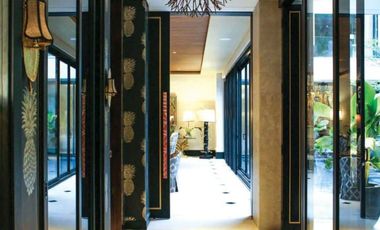 Modern House on a CORNER LOT for Sale at Dasmariñas Village Makati