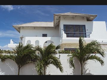 Beach front and Sunset View Villa Benoa - Nusa dua Bali
