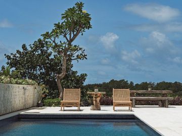 Beach front and Sunset View Villa Benoa - Nusa dua Bali