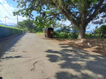 CA141 SEVENDE CASA EN CONJUNTO CAMPESTRE ALTOS DE LA COLINA TULUA