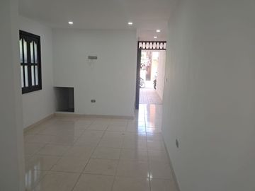 CA141 SEVENDE CASA EN CONJUNTO CAMPESTRE ALTOS DE LA COLINA TULUA