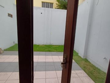 Casa amplia excelente ubicación SAN ISIDRO
