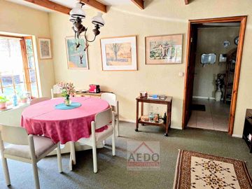 Se Vende Amplia y Linda Casa de un piso, aislada con Gran Terreno Residencial comuna de La Cruz