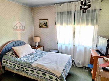 Se Vende Amplia y Linda Casa de un piso, aislada con Gran Terreno Residencial comuna de La Cruz