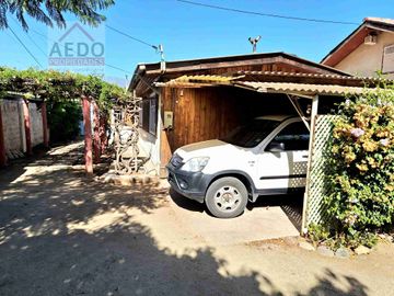 Se Vende Amplia y Linda Casa de un piso, aislada con Gran Terreno Residencial comuna de La Cruz