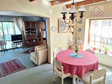 Se Vende Amplia y Linda Casa de un piso, aislada con Gran Terreno Residencial comuna de La Cruz