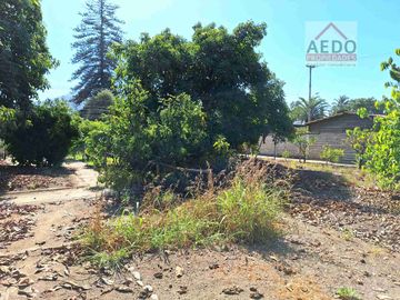 Se Vende Amplia y Linda Casa de un piso, aislada con Gran Terreno Residencial comuna de La Cruz
