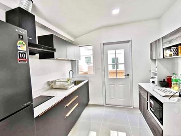 Golden Neo 3 Rama 2 (35.7 sq.w.) 4 bedrooms, 3 bathrooms, Soi Wat Phanthai