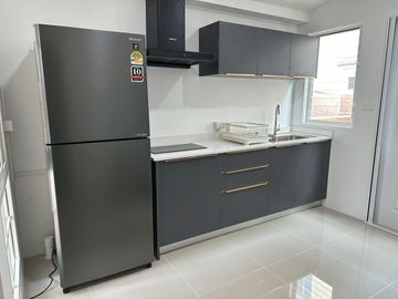 Golden Neo 3 Rama 2 (35.7 sq.w.) 4 bedrooms, 3 bathrooms, Soi Wat Phanthai
