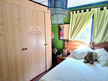 Se  Vende Gran Terreno Urbano con Linda Amplia  y Funcional casa de un piso, aislada, comuna de Quillota