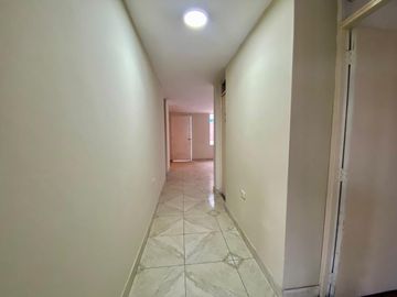 Se Vende Dpto En 2Da Planta - J.L.B.Y.R