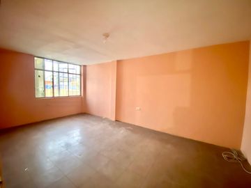 Se Vende Dpto En 2Da Planta - J.L.B.Y.R