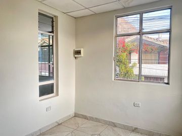 Se Vende Dpto En 2Da Planta - J.L.B.Y.R