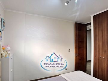 CASA AMOBLADA 3D 4B 2E en Peñalolén - Santiago
