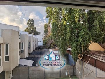 CASA AMOBLADA 3D 4B 2E en Peñalolén - Santiago