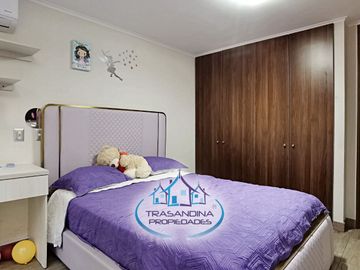 CASA AMOBLADA 3D 4B 2E en Peñalolén - Santiago