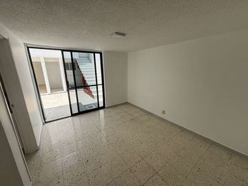 CASA EN VENTA, LAS ALAMEDAS ATIZAPÁN DE ZARAGOZA, EDO. MÉXICO.