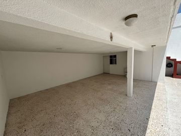 CASA EN VENTA, LAS ALAMEDAS ATIZAPÁN DE ZARAGOZA, EDO. MÉXICO.