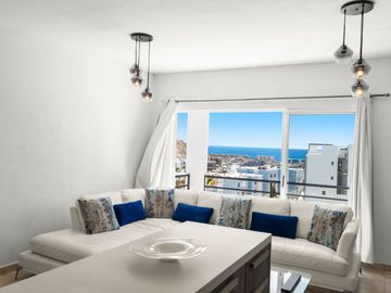 Condominio en 3er nivel con vista parcial al mar – Lomas del Cabo, Cabo San Lucas