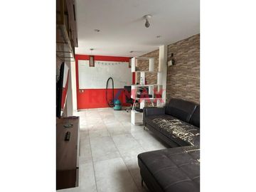 ID: 1146108 ¡Oportunidad De Venta! Departamento En Comas | $47,000 | 2 Dormitorios | 1 Baño | Piso 3 |